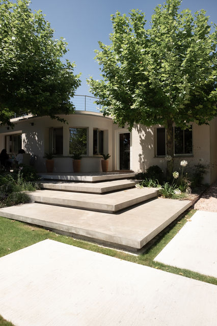 Bekki Création Maçonnerie, 
Maçon à Marignane, Marseille, Gignac la Nerthe, Bouches du Rhone
Travaux, gros oeuvre façades, rénovation, constructions neuves, couverture, piscines, bassins