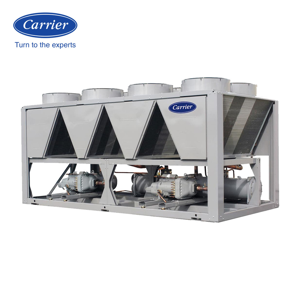 Carrier AquaForce 30XA chiller enfriado por aire con compresores de tornillo y condensadores en V, vista isométrica