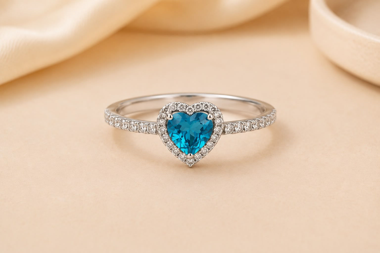 Evori Everheart Ring