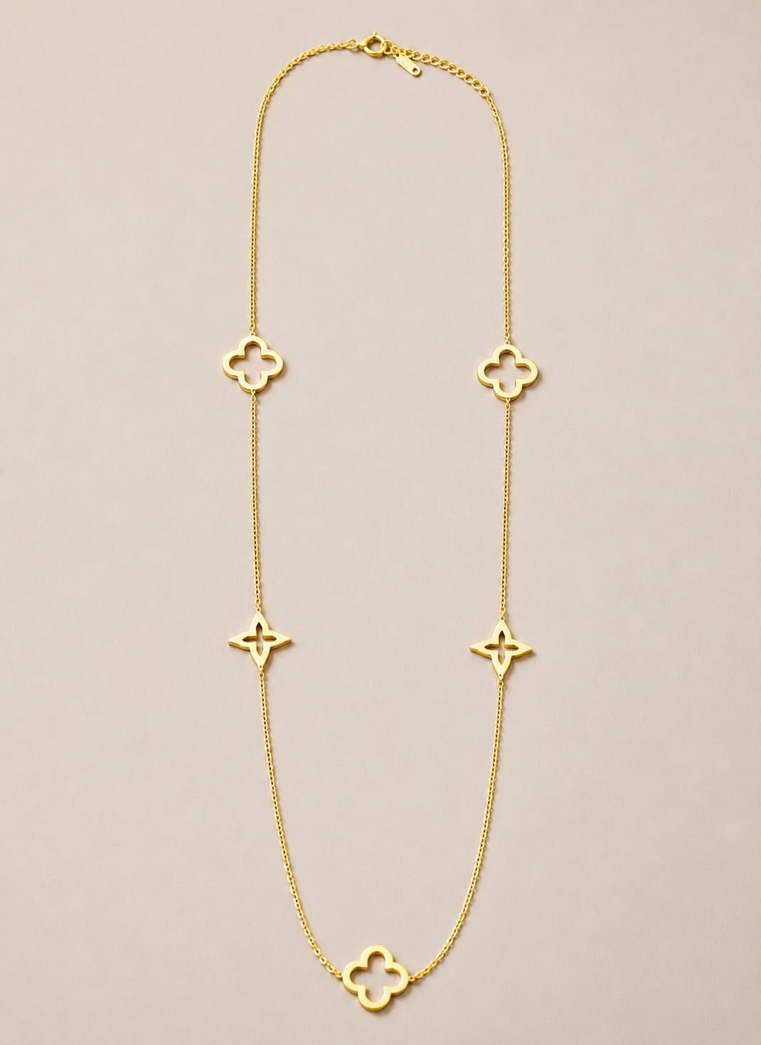 Evori Celeste Clover Necklace