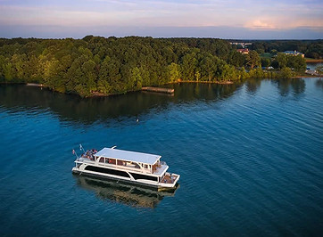 carolina-grace-lake-norman-001.jpg