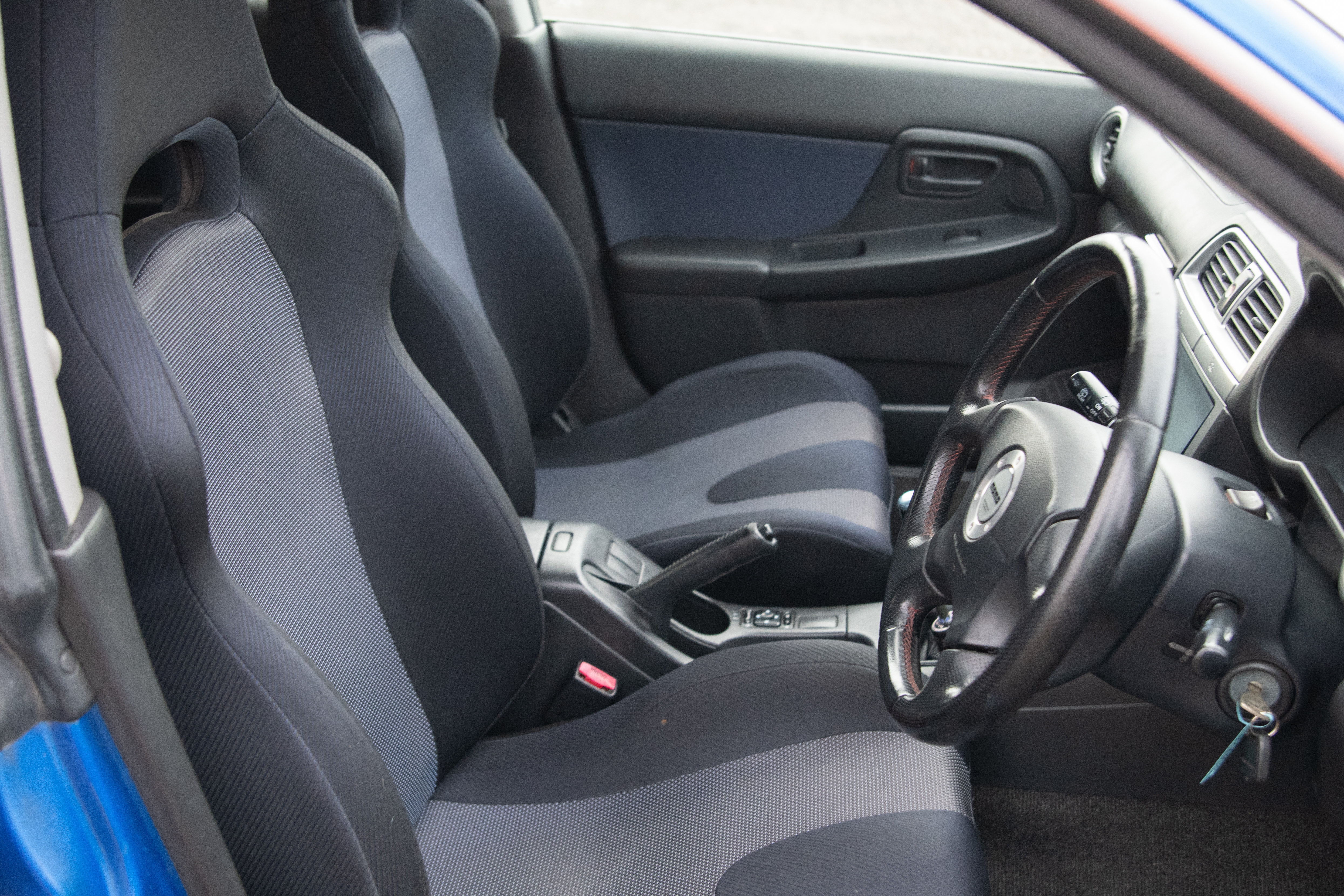 2000 Subaru Impreza JDM car for sale — photo 8 of 15