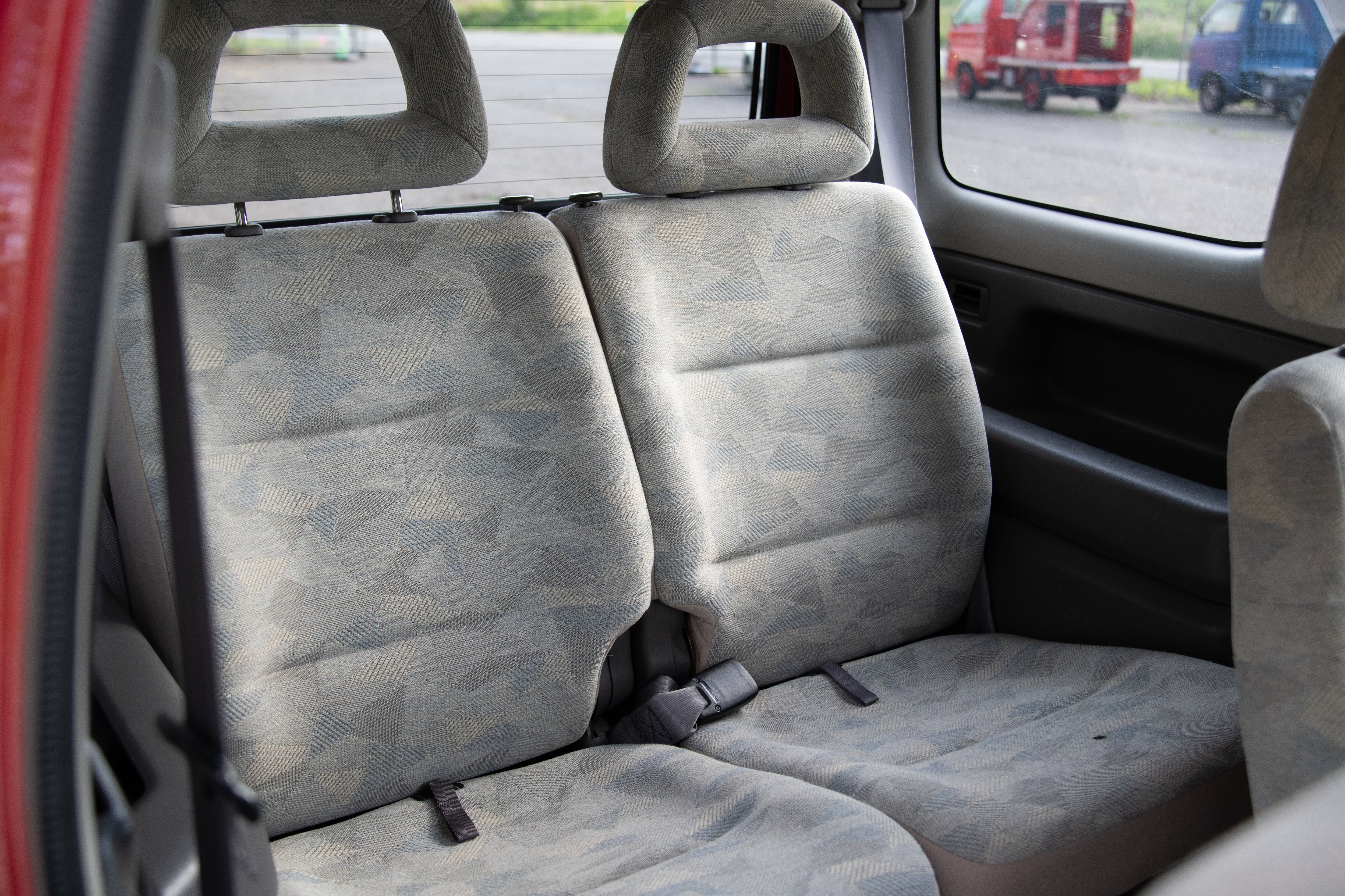 1998 Suzuki Jimny JDM car for sale — photo 13 of 13