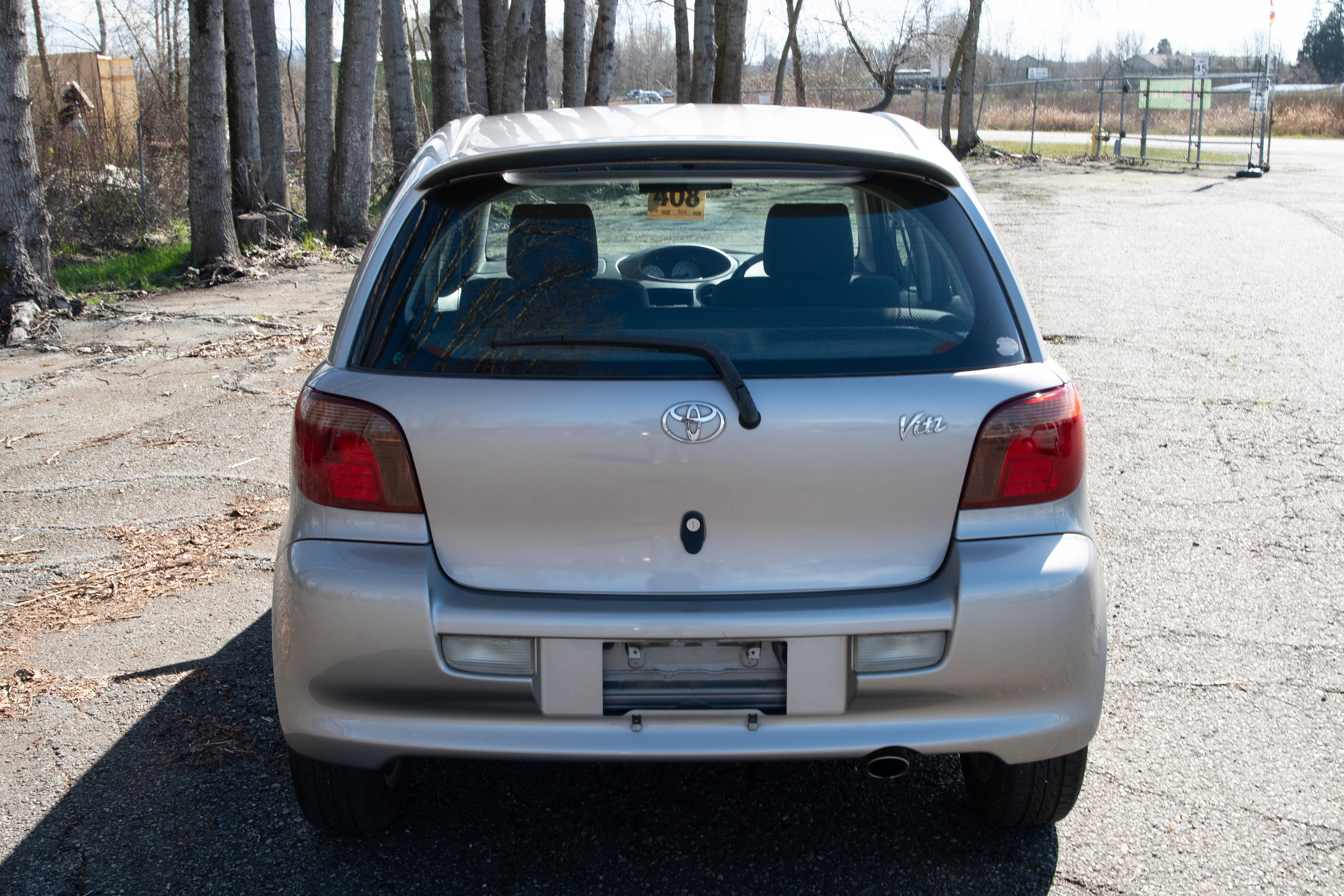 2001 Toyota Vitz JDM car for sale — photo 4 of 15
