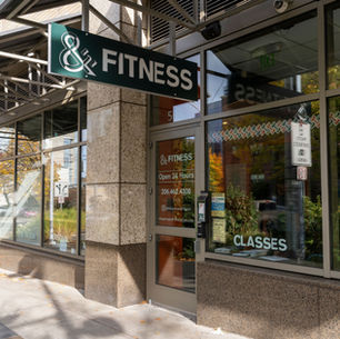 Gym Open on Holidays in Seattle