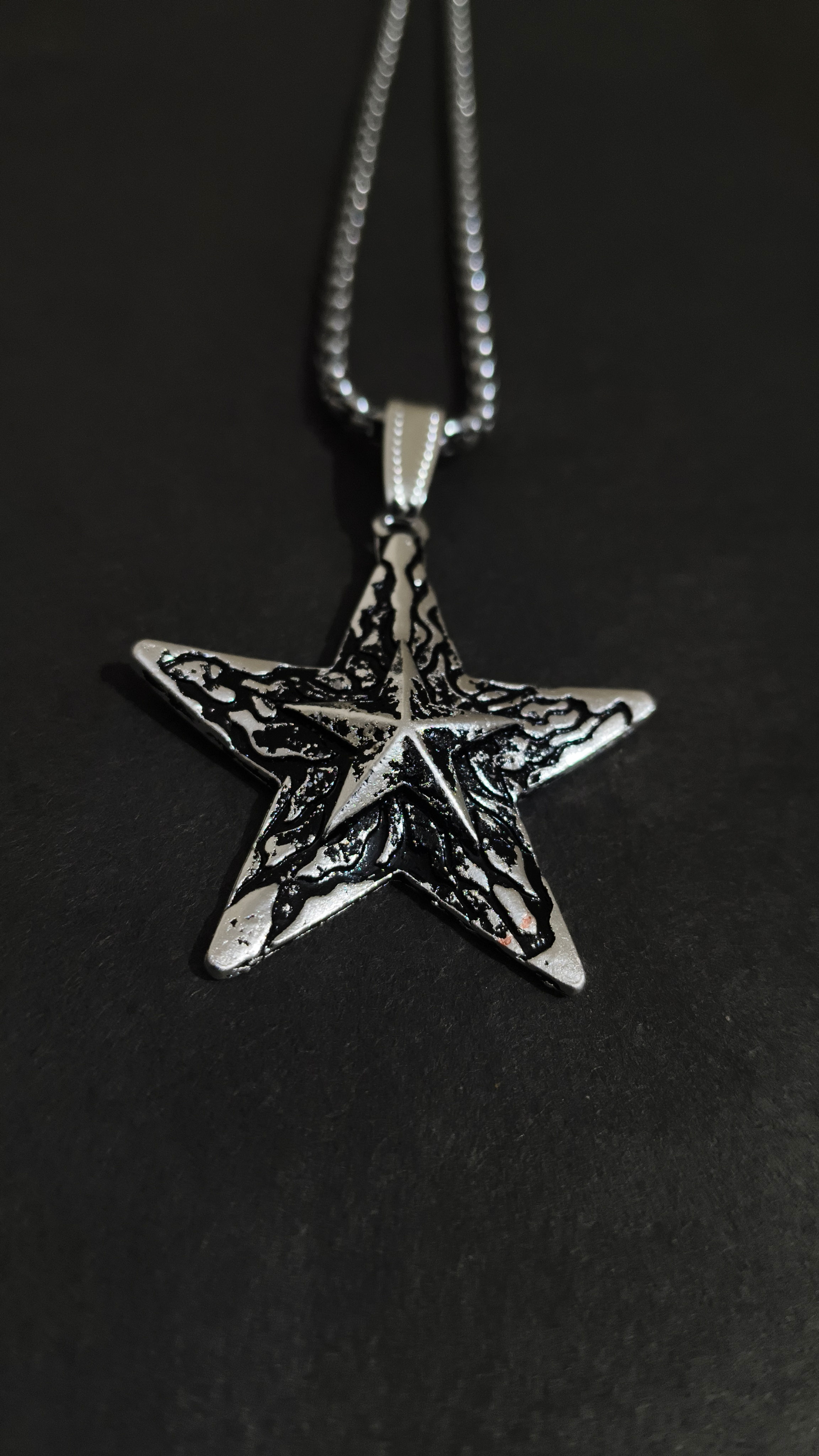 STAR PARADISE locket