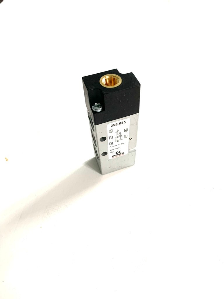 5-Way Shuttle Valve - PN 0402014
