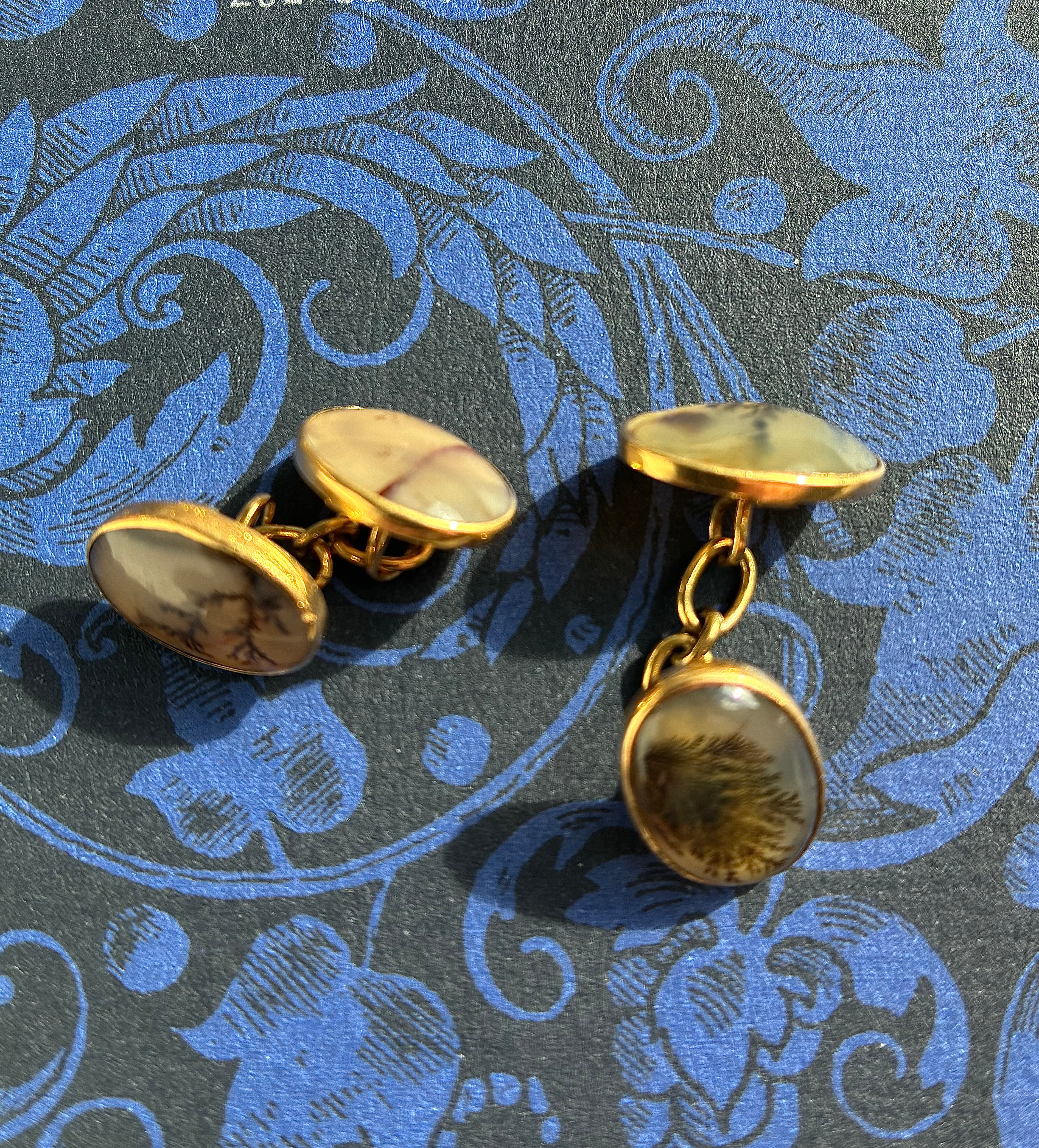 Antique 18k gold tree stone cufflinks
