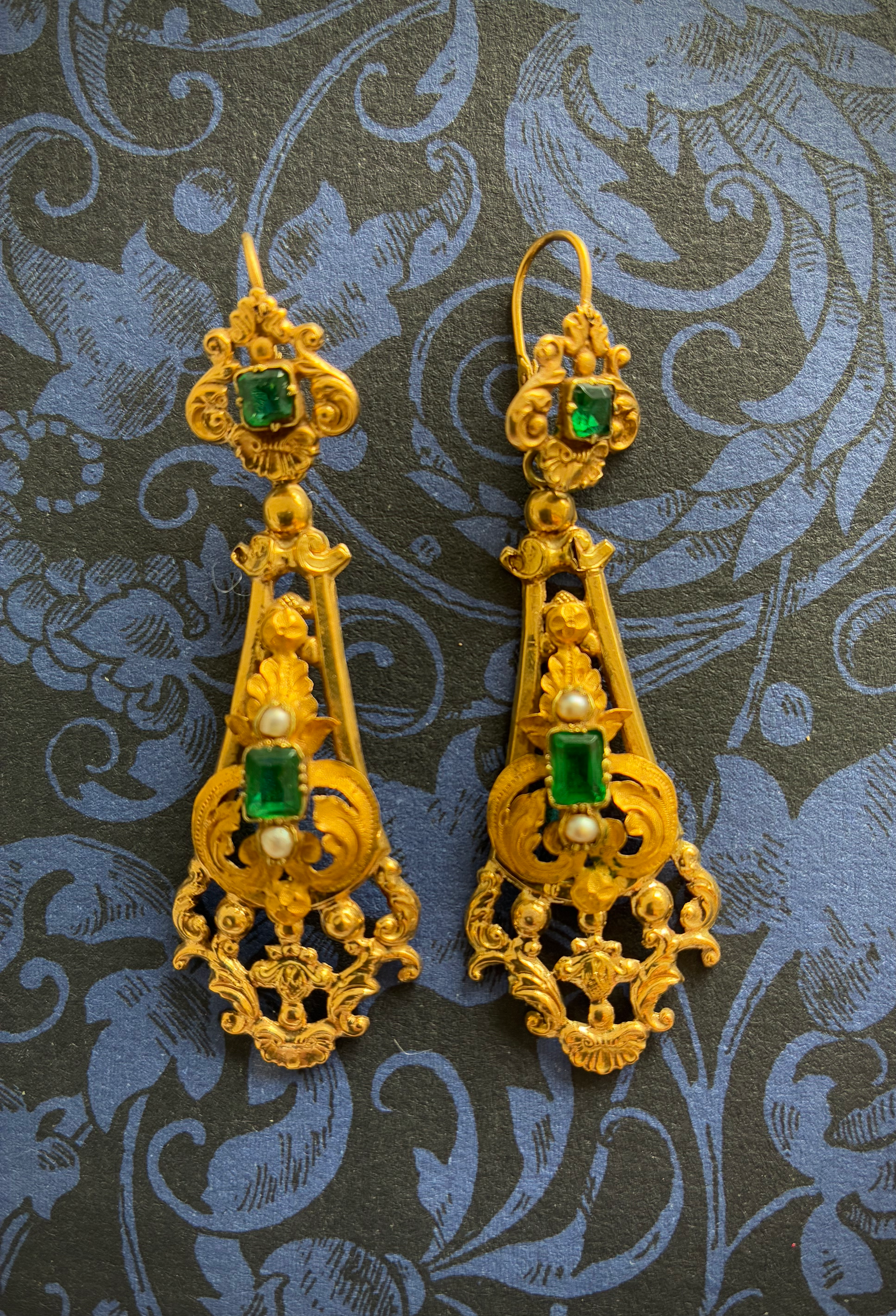 Antique gold and emerald paste earrings early 19th century