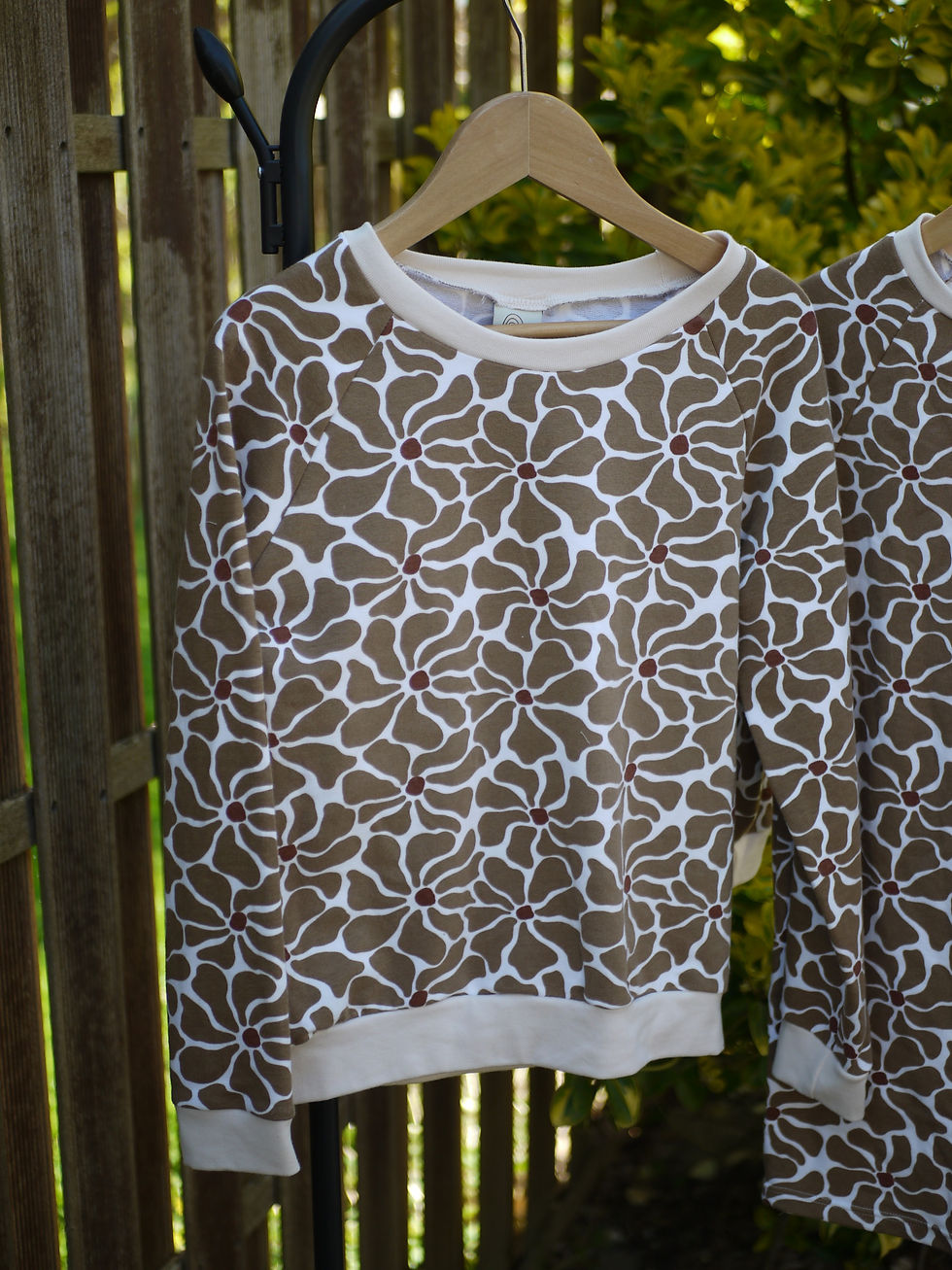 Miniature : Sweatshirt à fleurs beiges