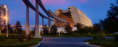 contemporary-resort-00-full (2).webp