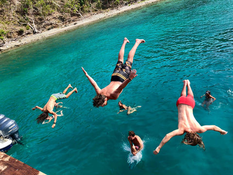 Willy T - Adventure Charters BVI