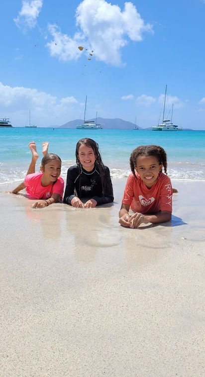 Girls at Cane Garden Bay BVI - Aqua Yacht Charters