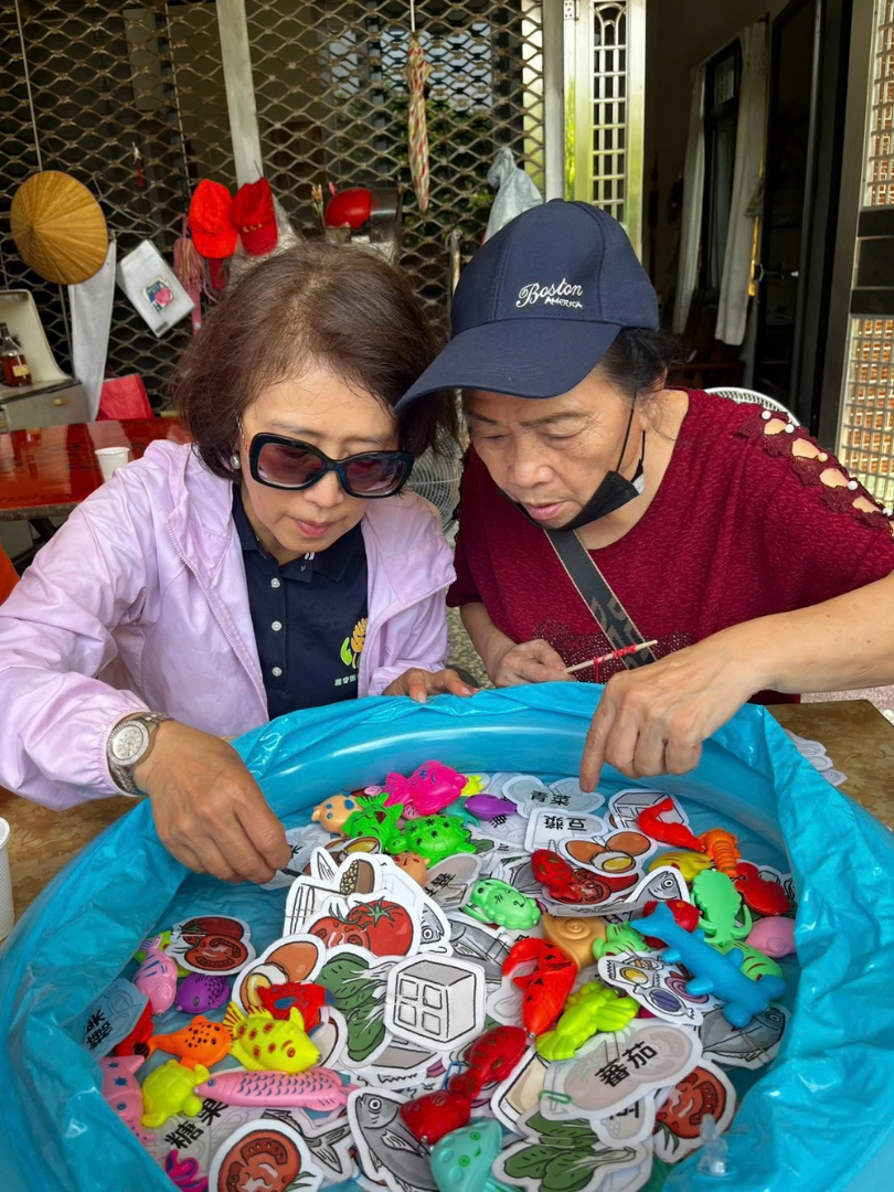 關懷獨老，成為平凡日常中溫柔的守護