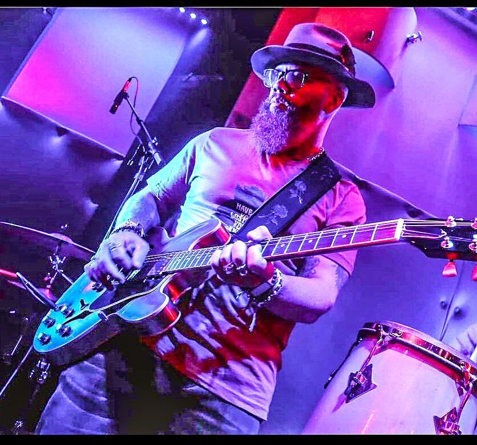 El Golfo Latin Restaurant 