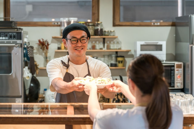 How to Order at a Cafe in Japan