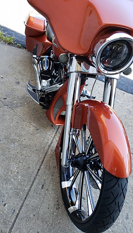 Orange Harley Davidson - Twisted Cycles LLC 07