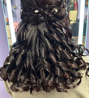 Styling Hairdo - Eclipse Unisex Hair Salon