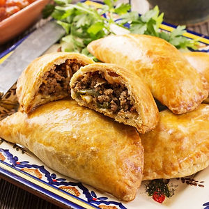 Empanadas de Carne y Queso