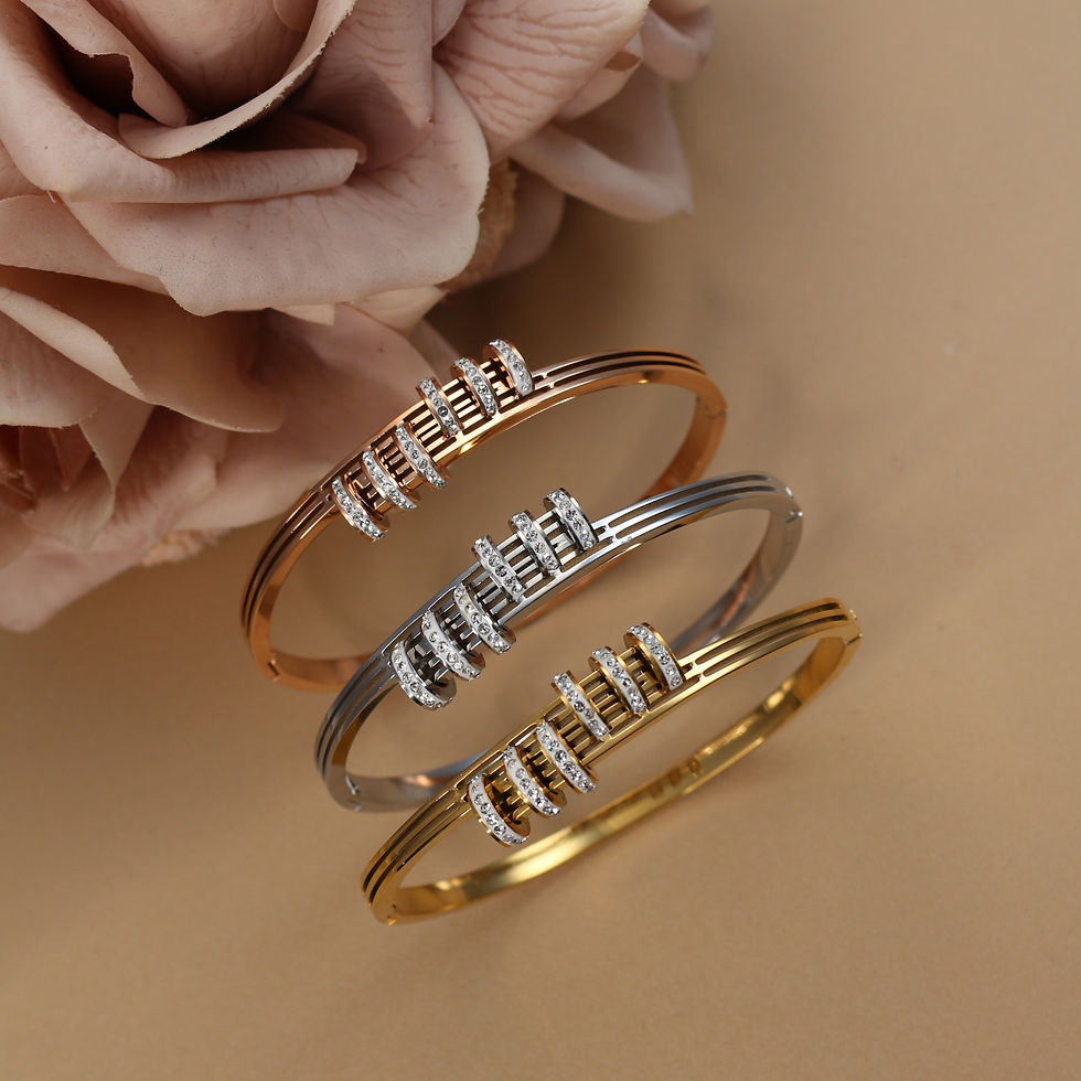 Miniatura: XB-133 New Stainless Steel Jewelry Crystal Bracelets Half Face Hollow Design Ban
