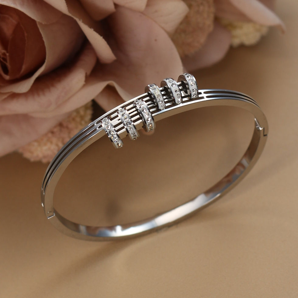 Miniatura: XB-133 New Stainless Steel Jewelry Crystal Bracelets Half Face Hollow Design Ban