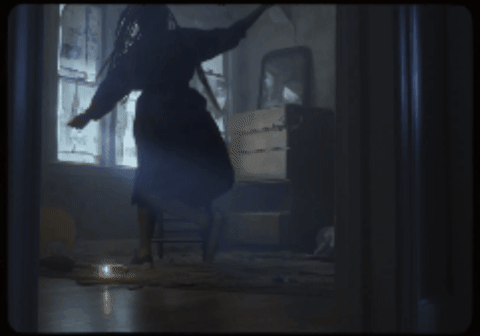 giphy.gif