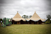 Tipi & bar