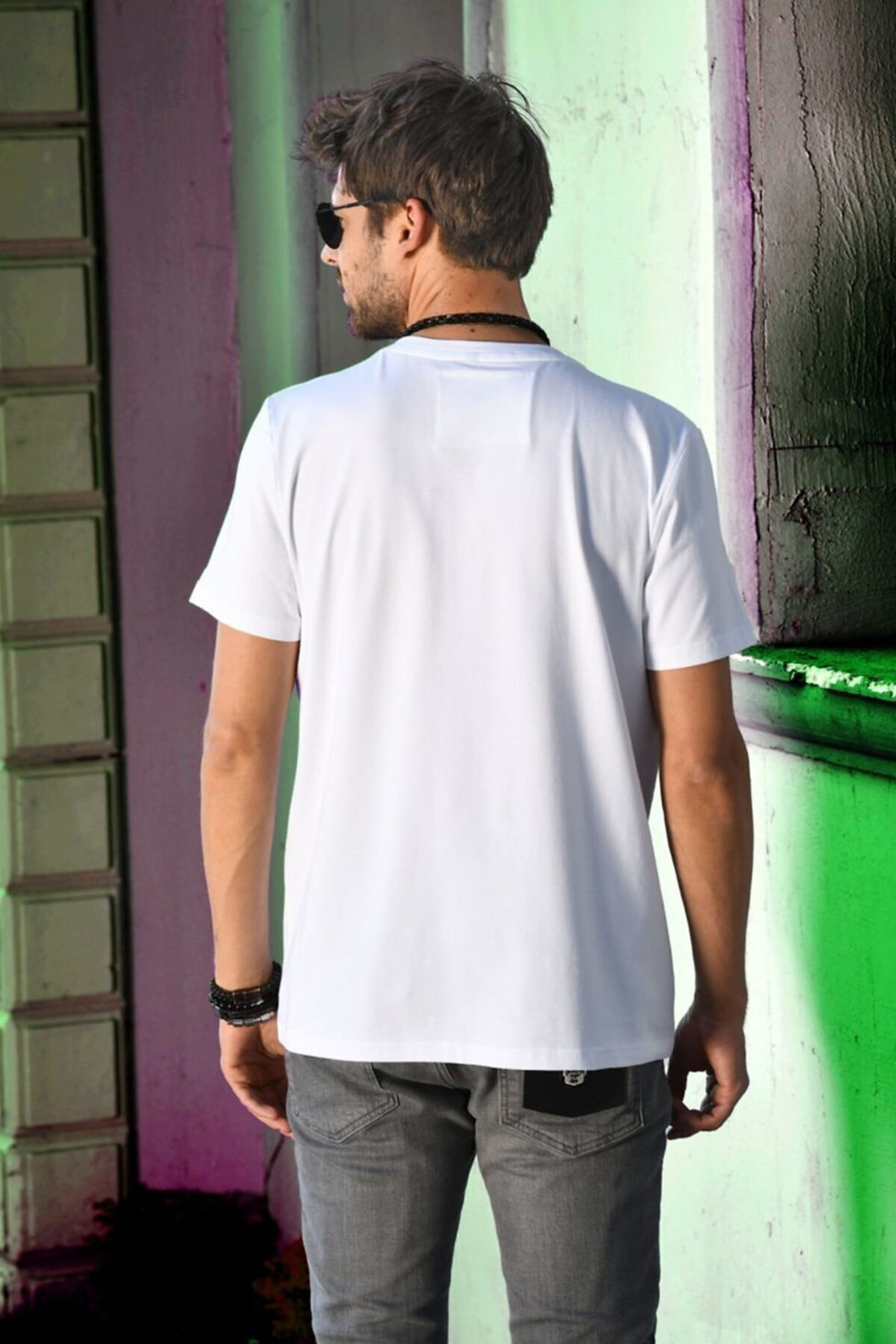 Küçük resim: GWTSU-5002 EMBROIDERED UNISEX T-SHIRTS