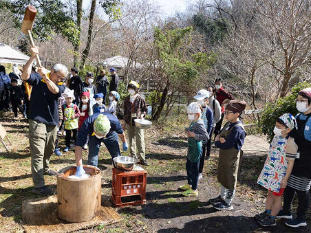 昔ながらの米作り:お餅つき