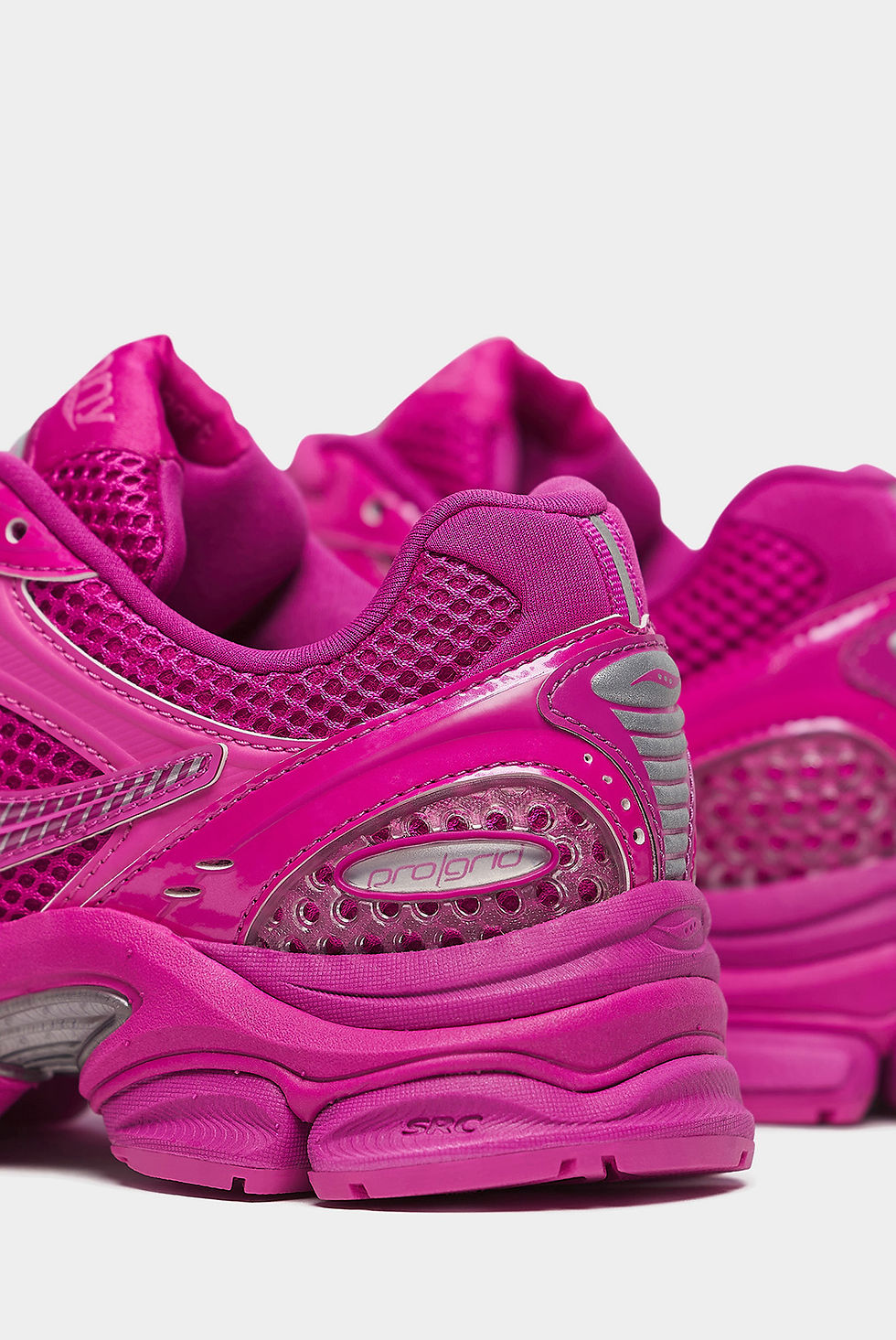 Прев'ю: Жіночі кросівки Saucony Progrid Triumph 4 S60814-3 7.5