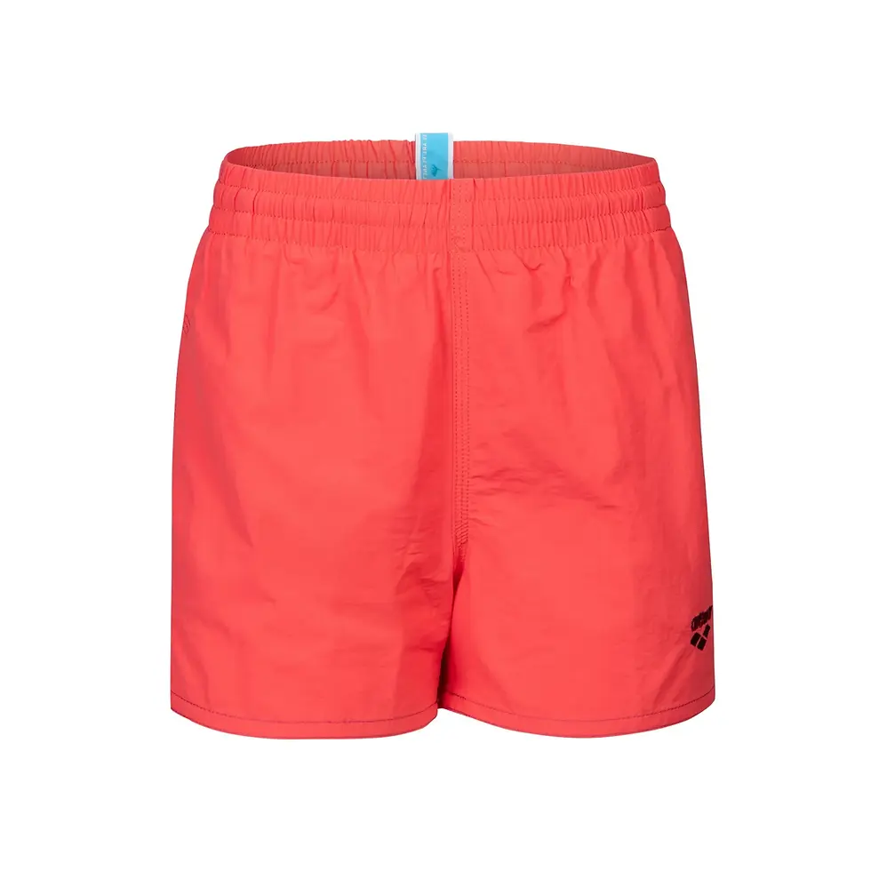 Яскраво-червоні шорти Arena TEAM SHORT SOLID р.S на білому фоні. Інтернет-магазин SwimDream