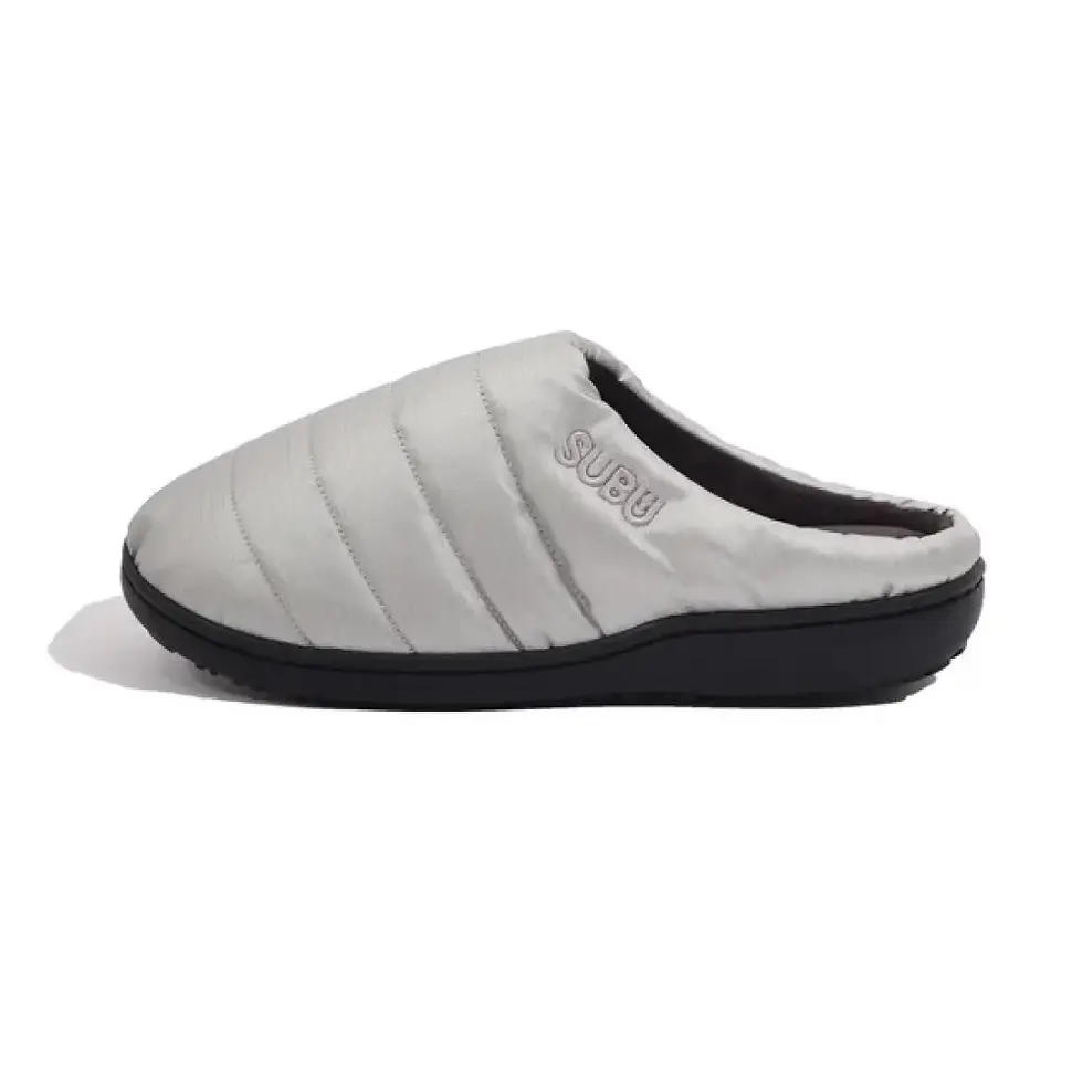 Сріблястий тапок з чорною підошвою. Інтернет-магазин SwimDream.