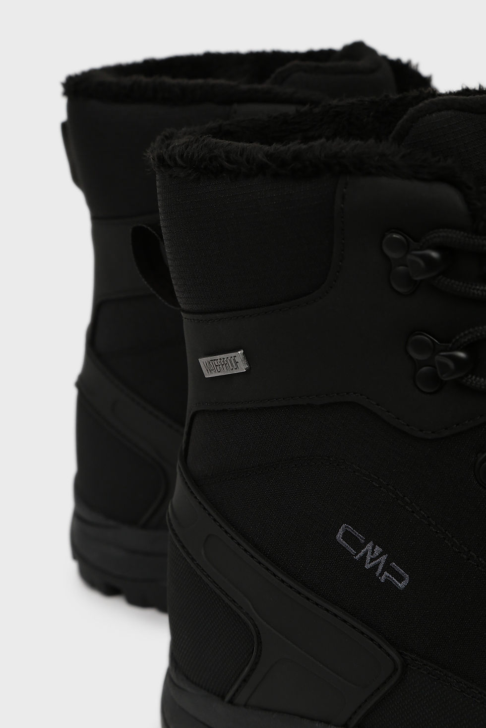 Чорні зимові черевики CMP з написом. Тепле взуття для холодної погоди, Інтернет-магазин SwimDream.