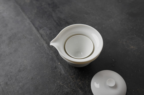 村上雄一 茶杯 teacup(染付) | leaf-mania