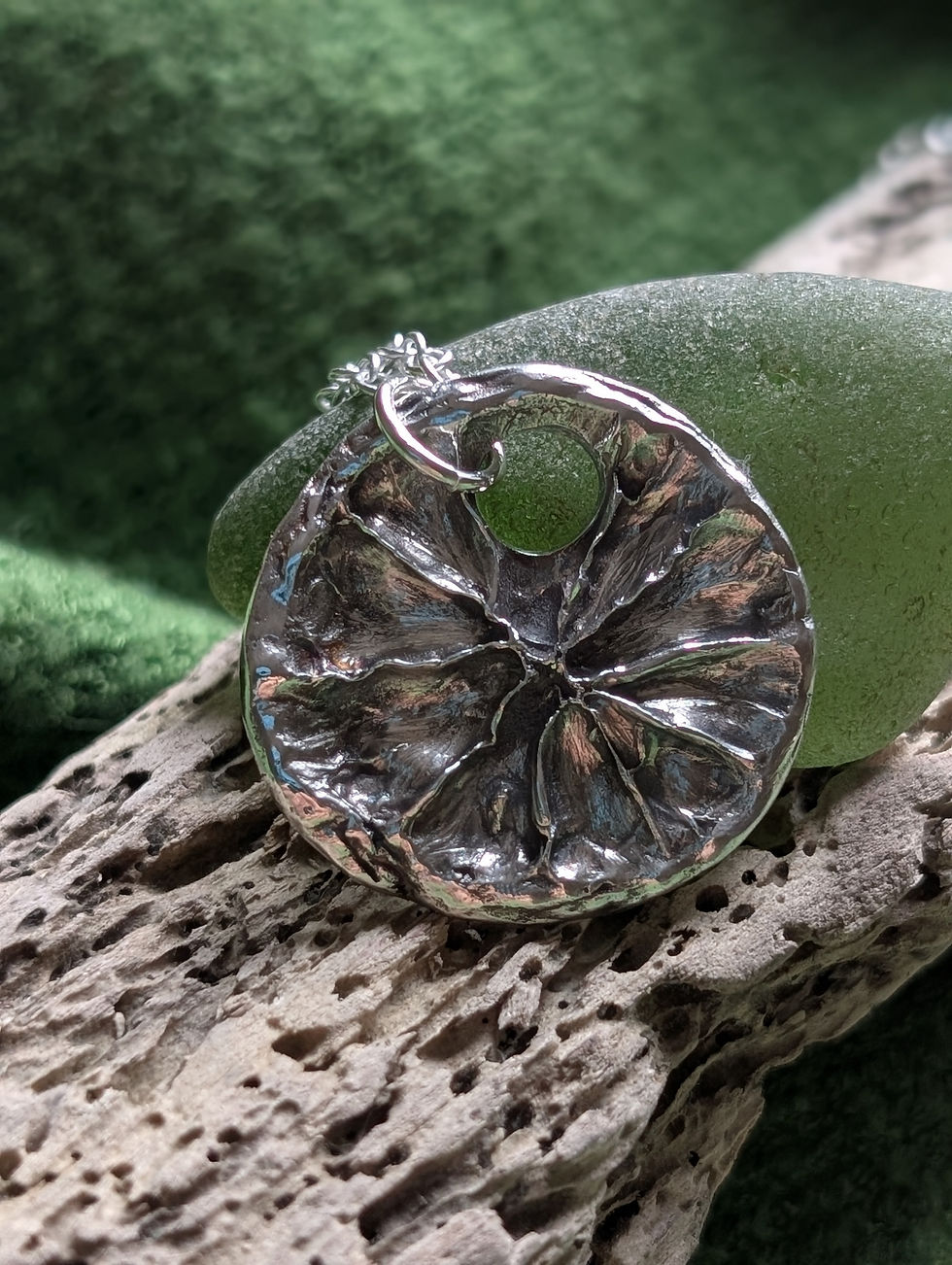 Miniatura: The Botanical Citrus Talisman: Chunky Recycled 999 Silver Pendant – £65