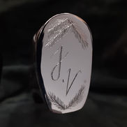 Hopeinen puukon koristehela