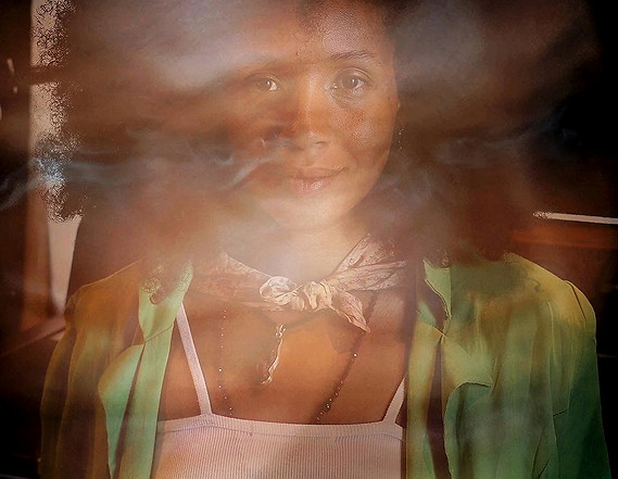 Photo of the Brazilian singer Nabiyah Be by Maria de La Gala