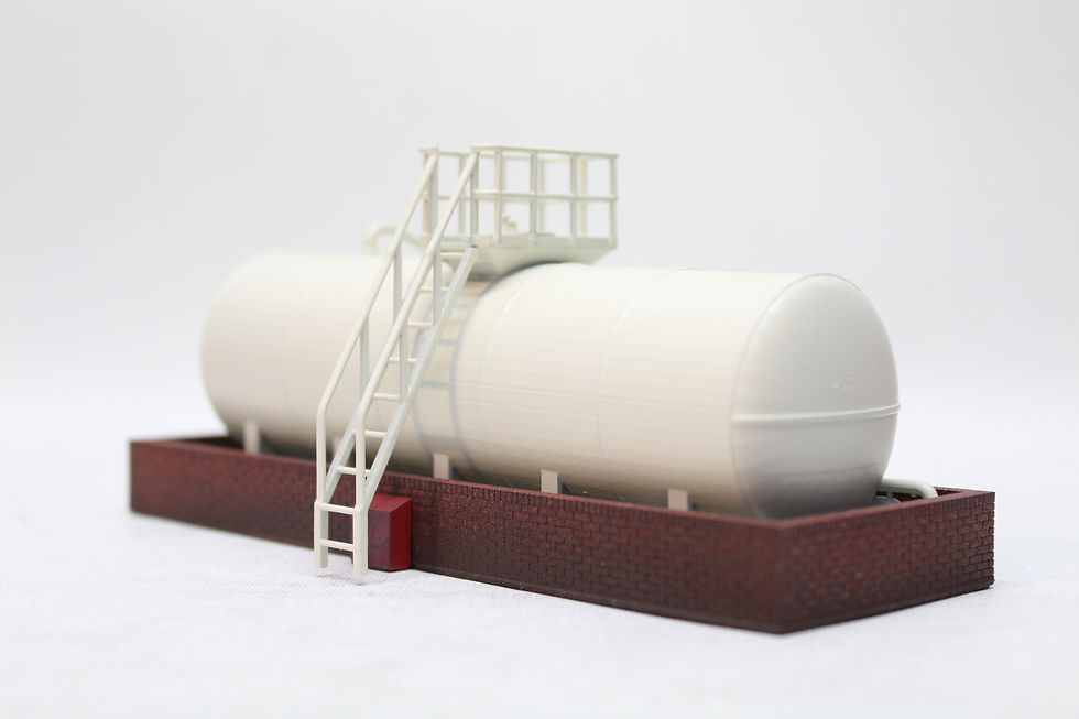 Thumbnail: Fuel Store Tank 121mm with Red Brick Bund - CREAM - 1:76 OO Gauge Model