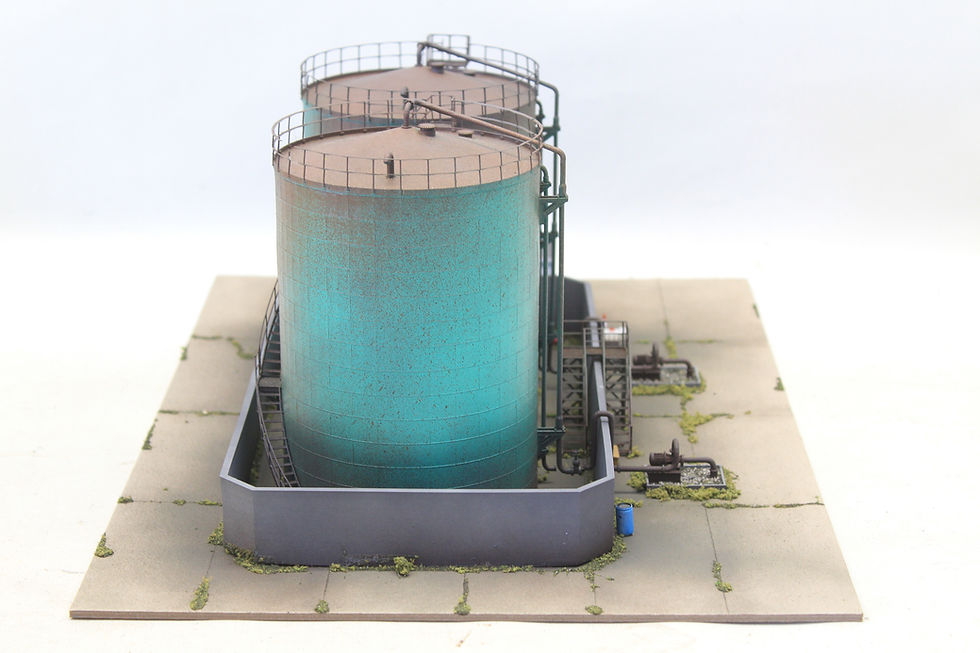 Thumbnail: Oil Storage Twin Tanks Bunded Yard with Site Office Diorama OO Gauge 1:76