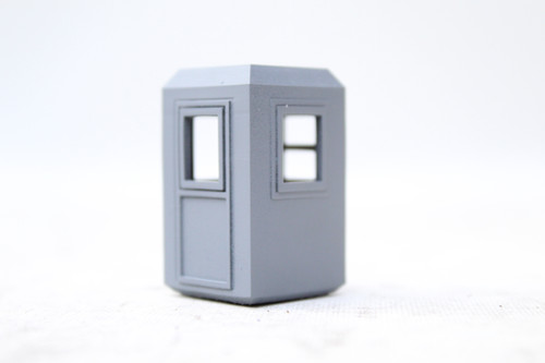 00 Gauge 1/76 Scale 'HIGH CISTERN' Outside Toilet. 3D Printed in Resin | UK