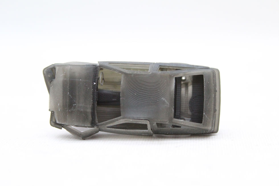 Thumbnail: Scrap Crashed Car C - UNPAINTED - 1:76 OO Gauge Model Railway - Pack of 5