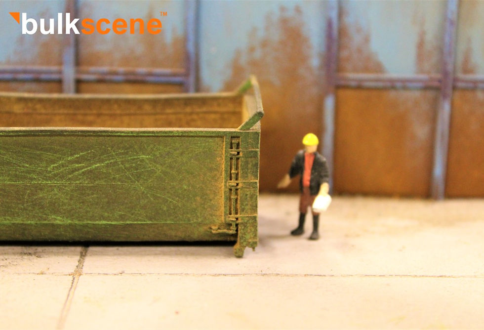 Thumbnail: Smooth sided Hook Lift Skip Roll on Roll off - Green