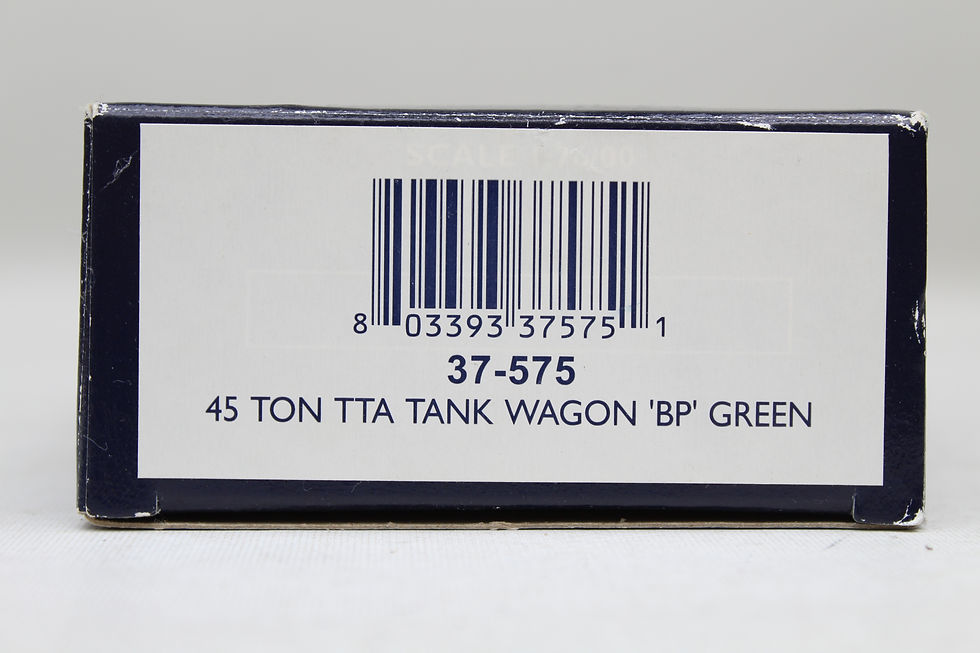 Thumbnail: Pre-Owned Bachmann 37-575 45t TTA Oil Tank Wagon BP Green O18