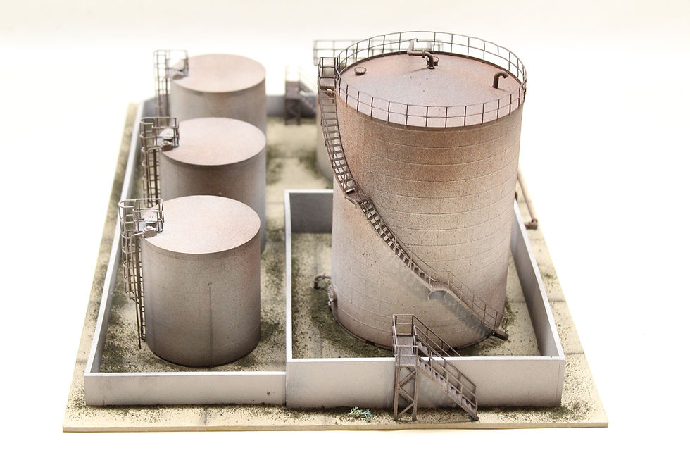 Thumbnail: Oil Storage Tanks Bunded Yard with pipework OO Gauge Model Railway Scene 1
