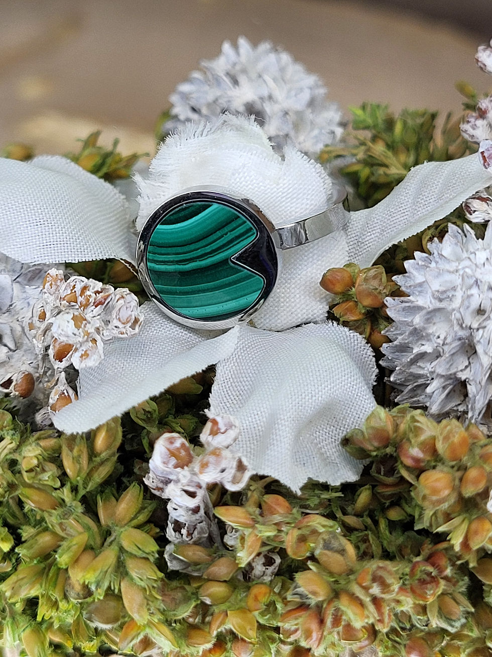 Malachite. Acier inoxydable.