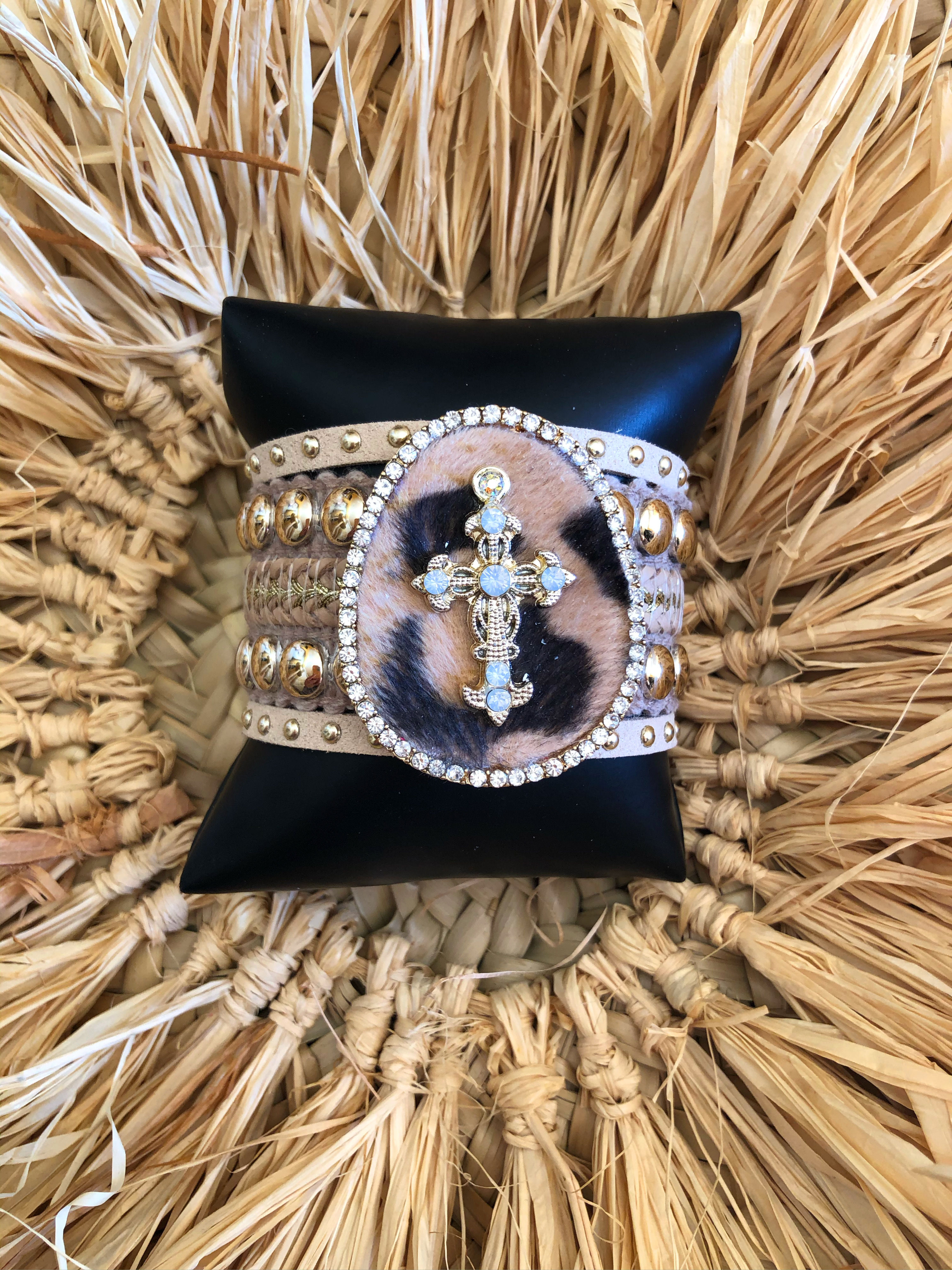 Bracelet manchette léopard Bypa