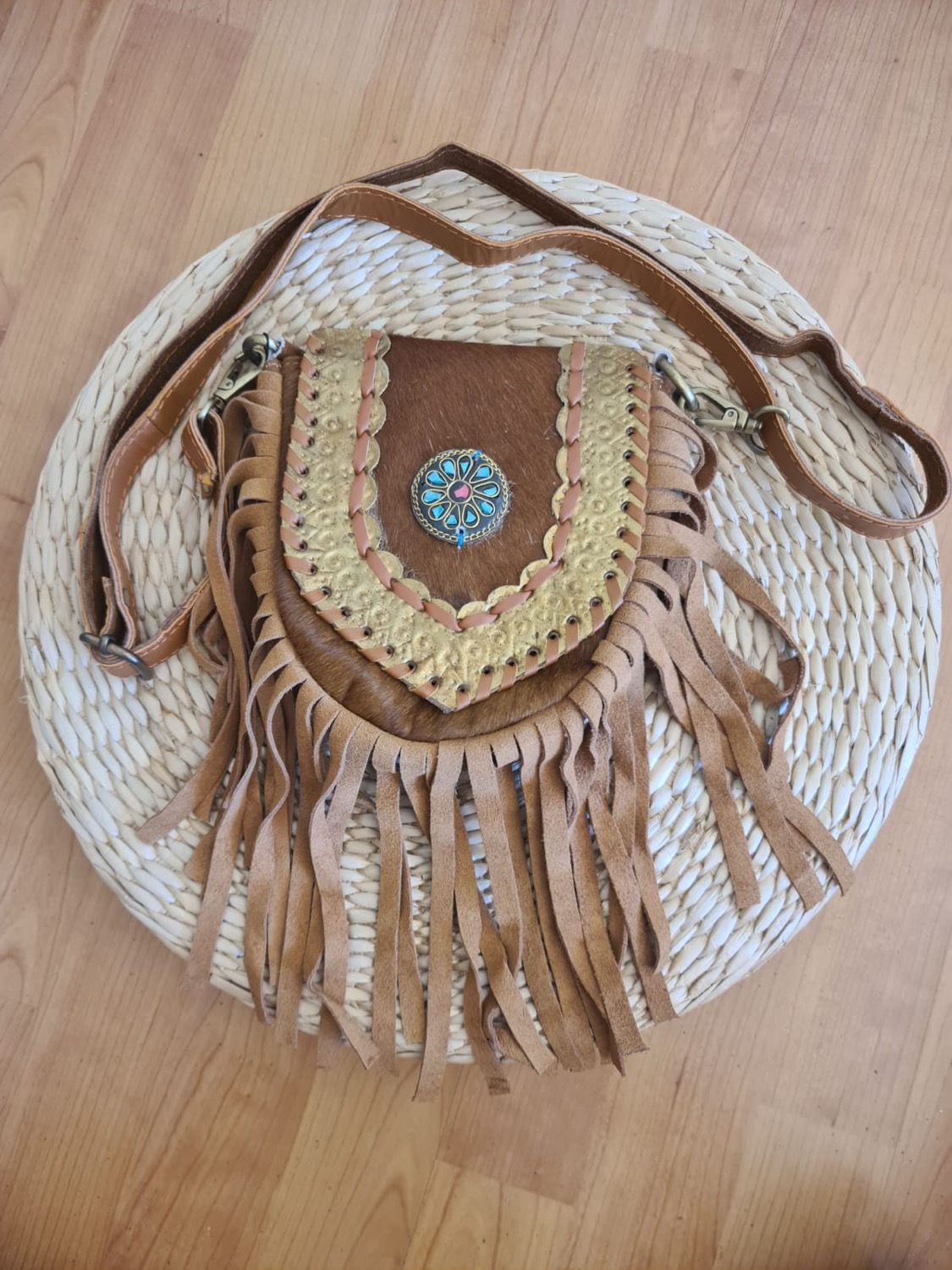 Petit sac bohème chic tout en cuir