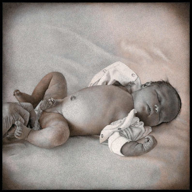 Transitions 1 (detail)
Paul Emmanuel
2009
Original drawing hand-incised into exposed, colour photographic paper
48 x 48 cm
Spier Collection
Courtesy of Art Source South Africa
