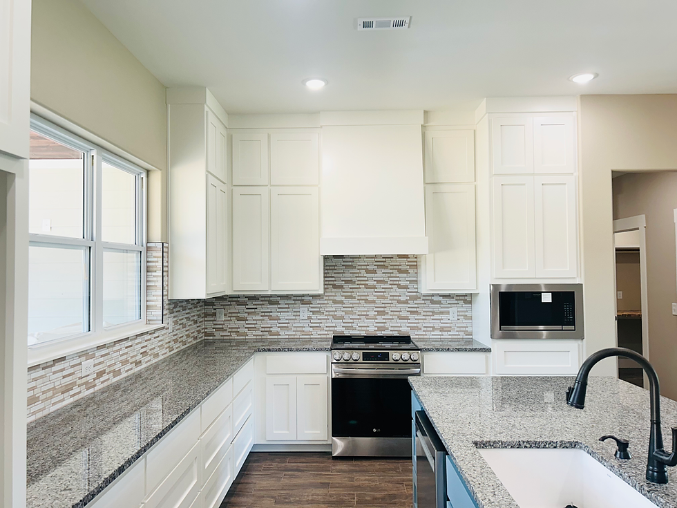 A kitchen designed for gathering, built with your lifestyle in mind.