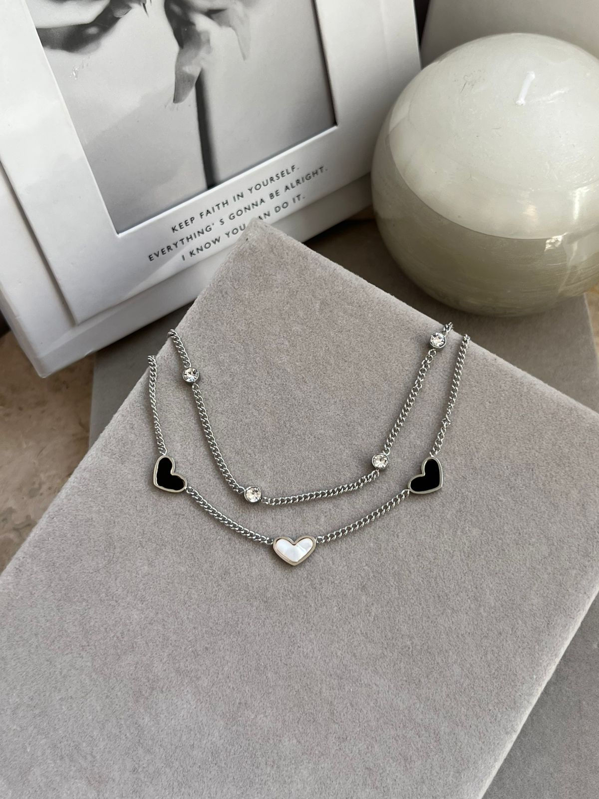 PULSEIRA DUPLA AÇO CORAÇÕES MADRE PÉROLAS ZIRCONIAS